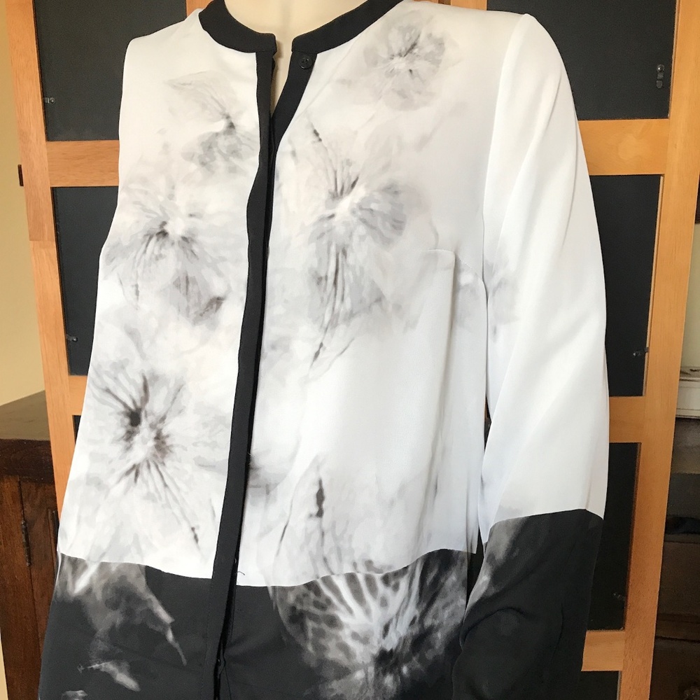 NWT Simply Vera Vera Wang Tunic Blouse